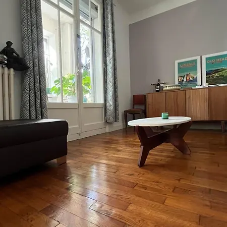 Belle Epoque Idealement Situee Et Centre * Сен-Рафаэль