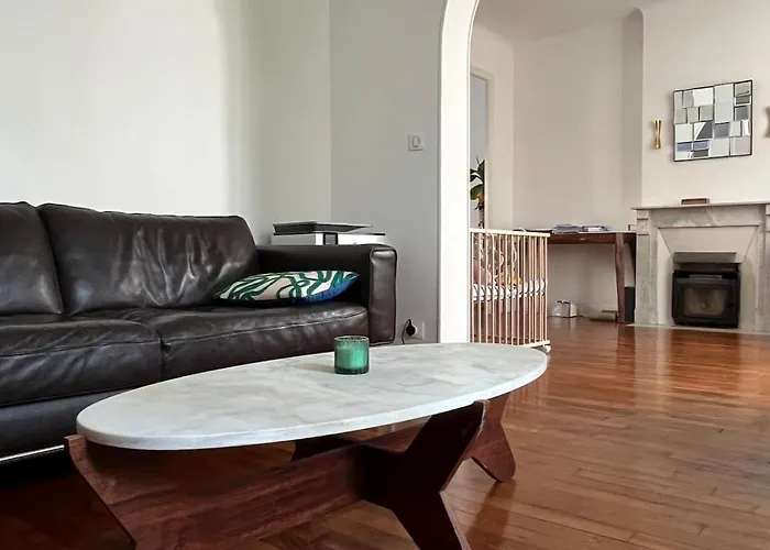 Belle époque Idéalement Située Et Centre Saint-Raphaël